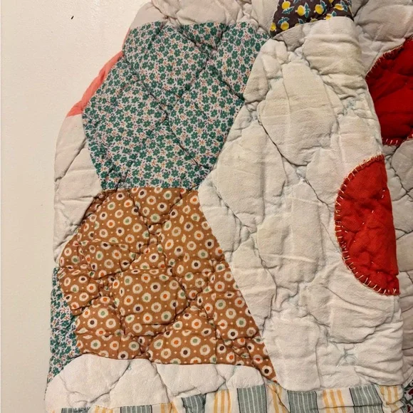 Patchwork Quilted quilt coat with Red Accents - Picture 2 of 7